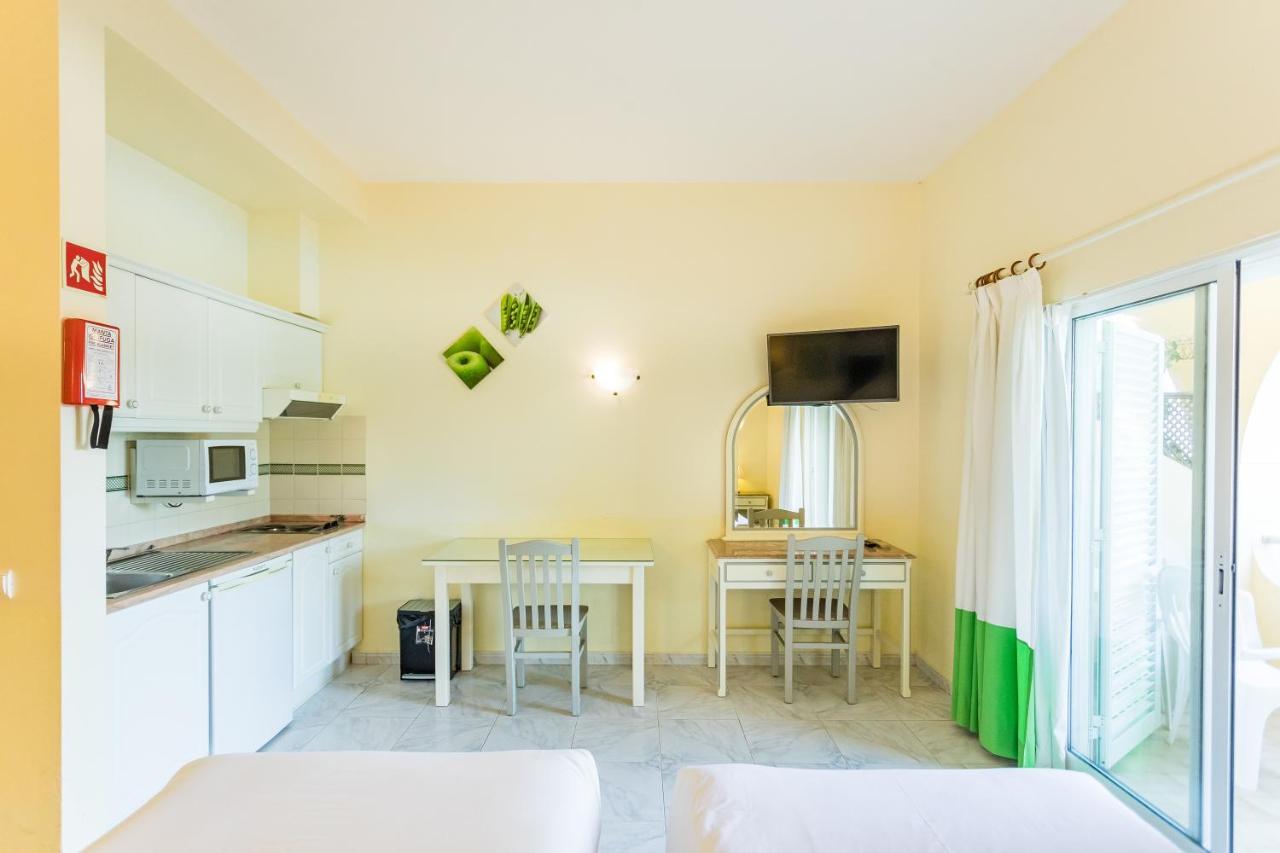 Wot Algarve Hotell Almancil Exteriör bild